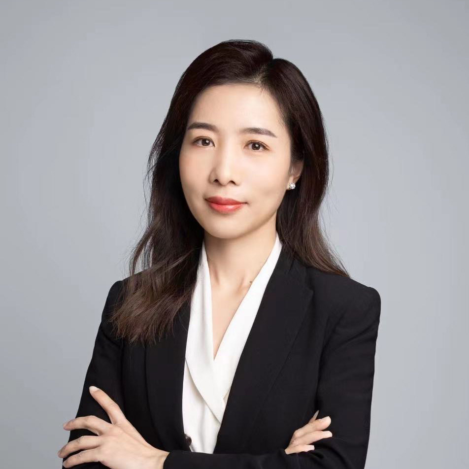 Photo : Wendy Juan Tang - Directrice Financière / Directrice RH (Chine)